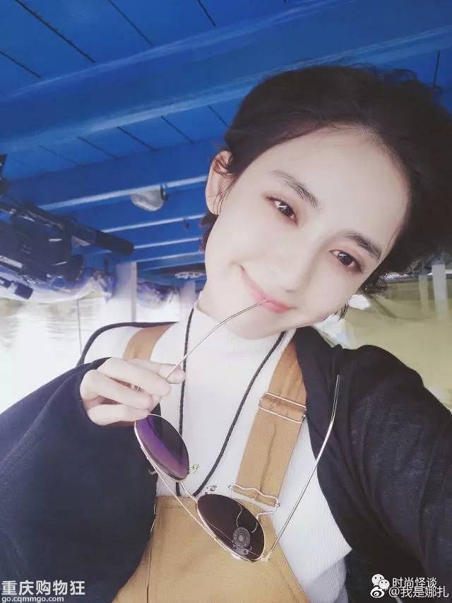 被娜扎种过的草已经长成草原！软萌式带货到底是什么神技能！