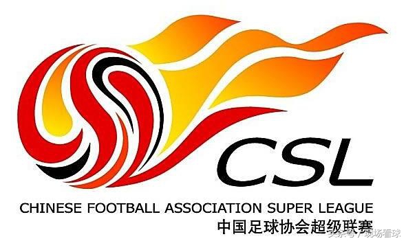 雨中看球赛,雨中足球比赛