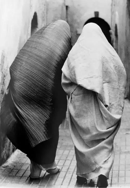 三宅一生舒适感设计,三宅一生著名设计