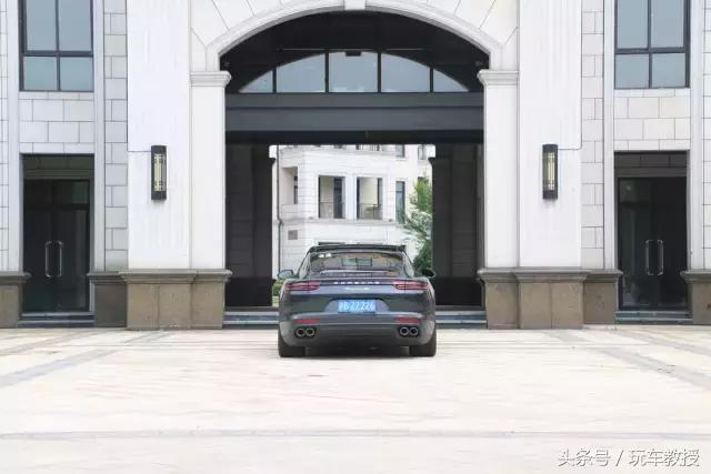 剑指马德里德比萨乌尔,全新保时捷panamera首试车