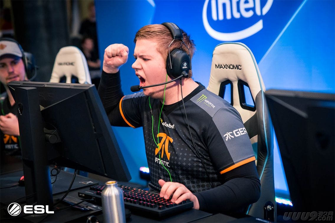 csgo名场面解说都在说什么,csgo名场面解说在说什么