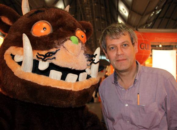 树丛｜大眼睛小眼珠，呆萌可爱舍夫勒