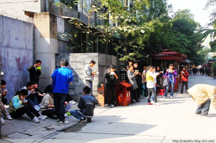 成都宽窄巷子的感悟,走进宽窄巷子感受成都的古韵风情