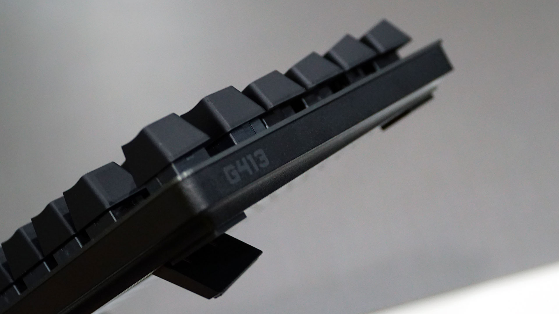 罗技超薄键盘,罗技g413和g610键盘对比