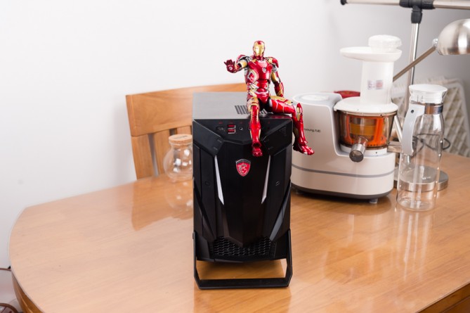 爱上白鹿原——入手微星哈迪斯Nightblade