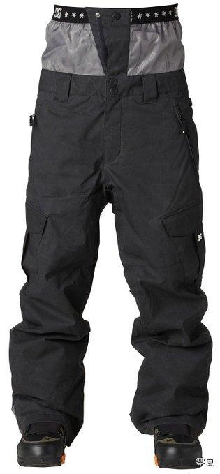 单板滑雪裤怎么自己加雪裙,单板滑雪裤怎么选