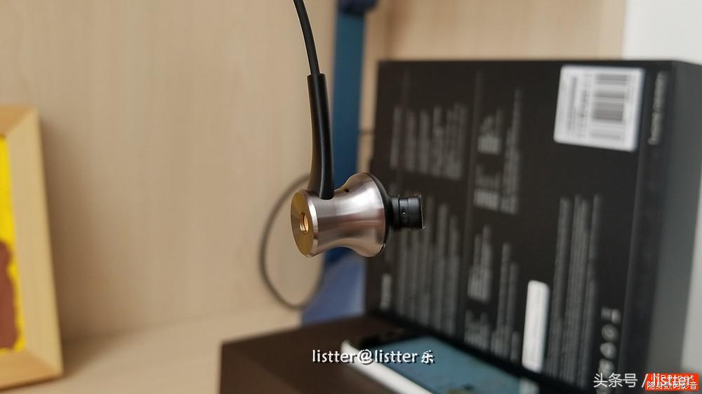 没有电池的无线蓝牙耳机,小米圈铁pro与万魔1more测评