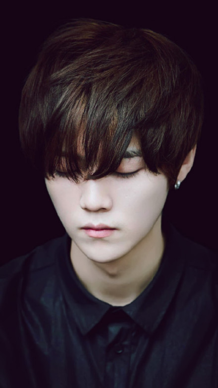 鹿晗勋章歌词壁纸图片,鹿晗关晓彤图片壁纸全屏