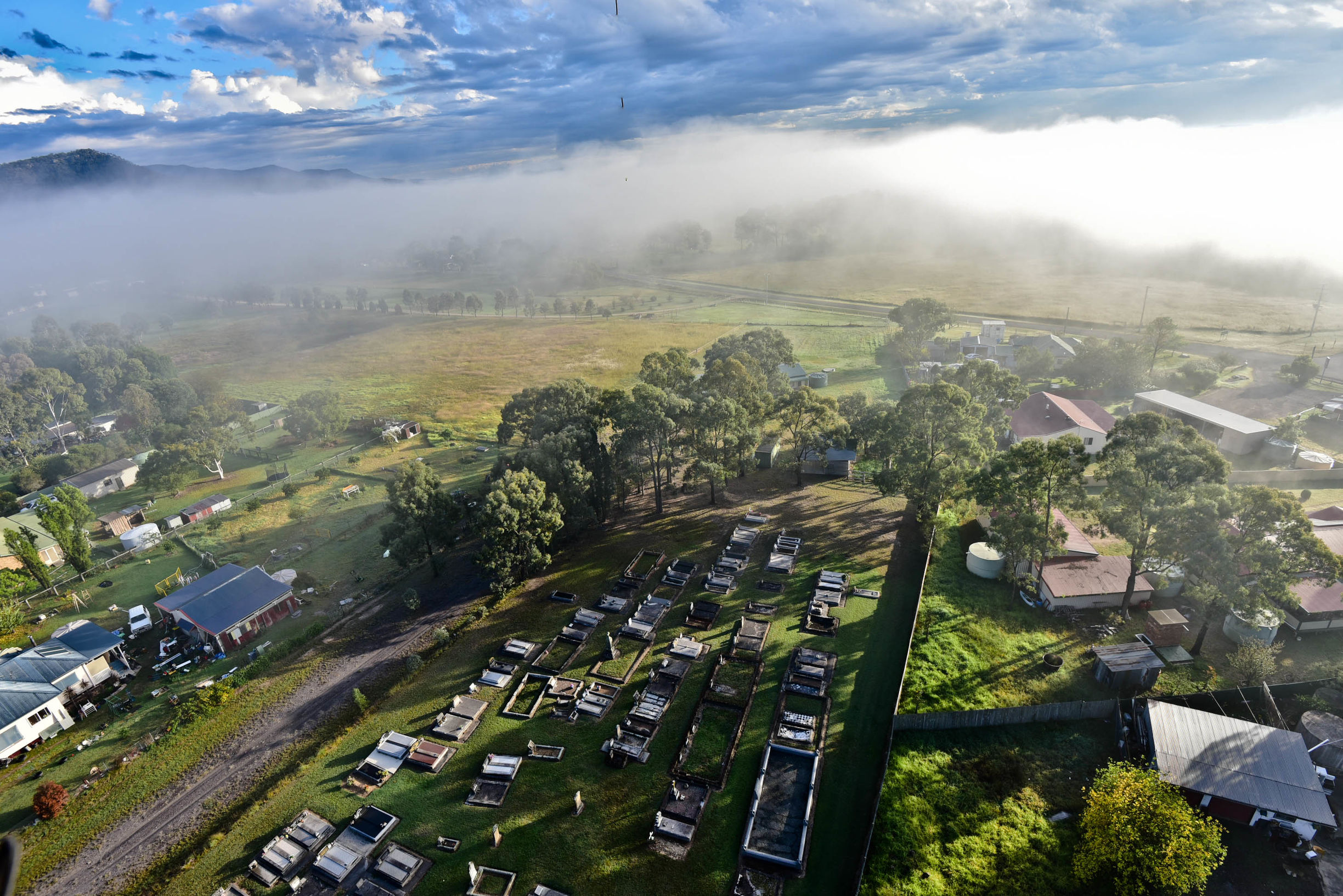 在猎人谷邂逅美酒和热气球