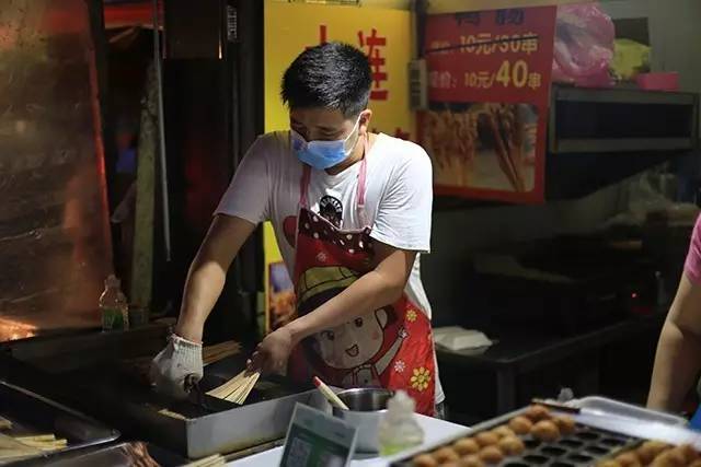 这才是淮北该有的深夜食堂故事：总有个地方治愈失眠