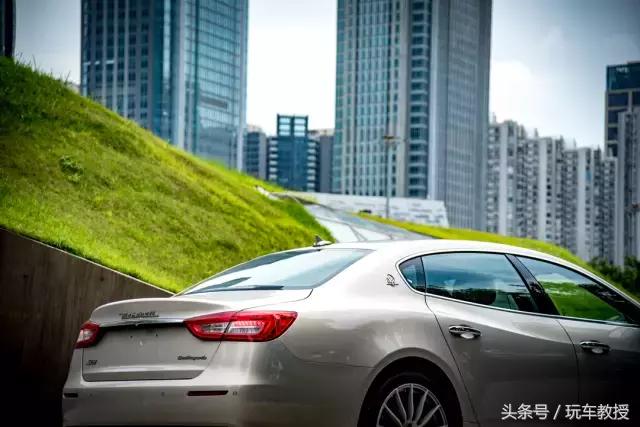 剑指马德里德比萨乌尔,全新保时捷panamera首试车