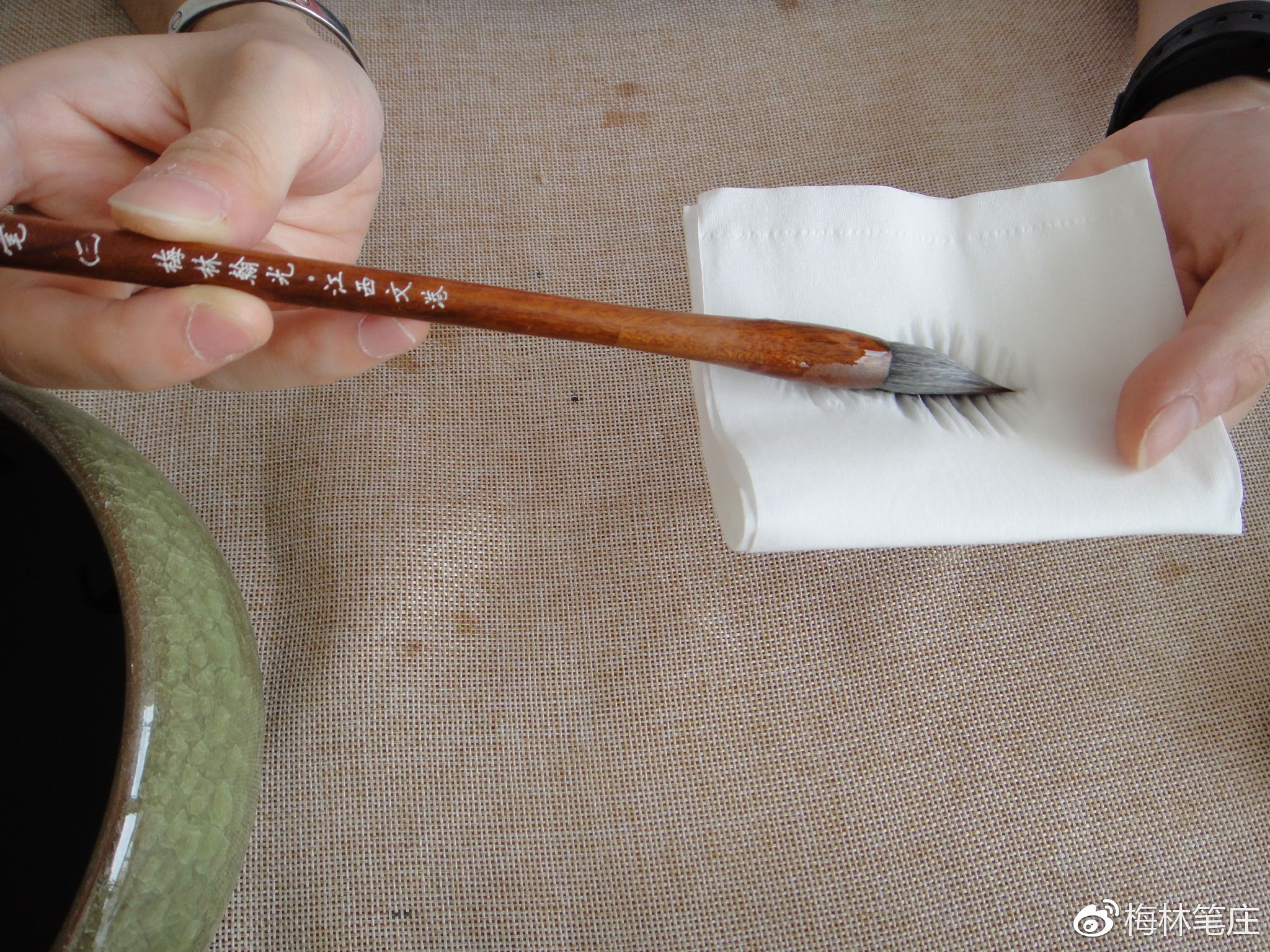 毛笔怎么洗才比较好写,毛笔该怎么洗