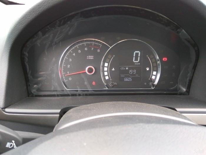 做完隔音车内发闷,车里睡觉怎么做好隔音不影响睡觉