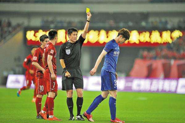 中超第一恶人恶意踩踏引央视怒斥,中超第一恶人事件