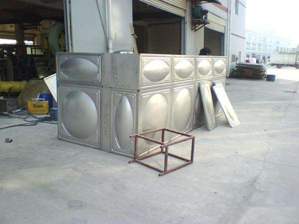 组合式不锈钢消防水箱安装视频,消防不锈钢水箱安装