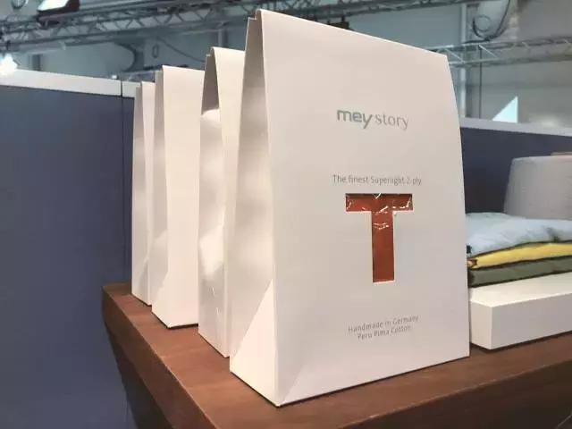 男士如何买衣服,男士买衣服搭配顺序表