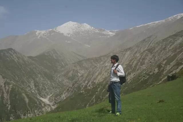 九零后牧羊人,新疆年轻牧羊人