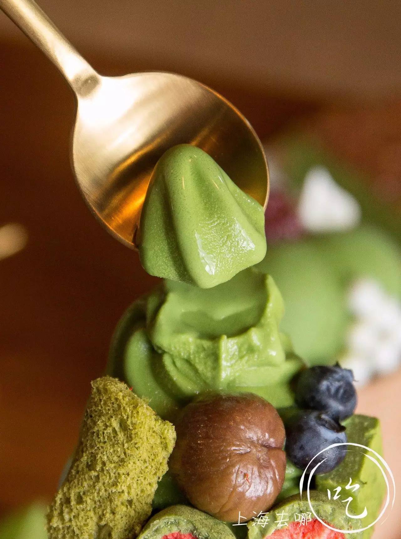 颜值*党**与抹茶控的终极绝杀！火爆ins的24k金箔冰淇淋终于来魔都啦！