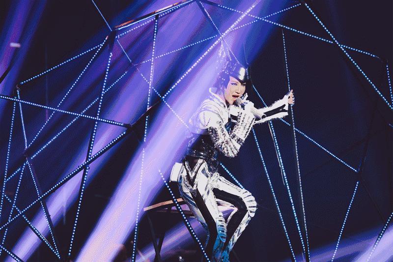 劲爆丨舞台女王CoCo李玟「18」世界巡演武汉站，*票开**来袭！