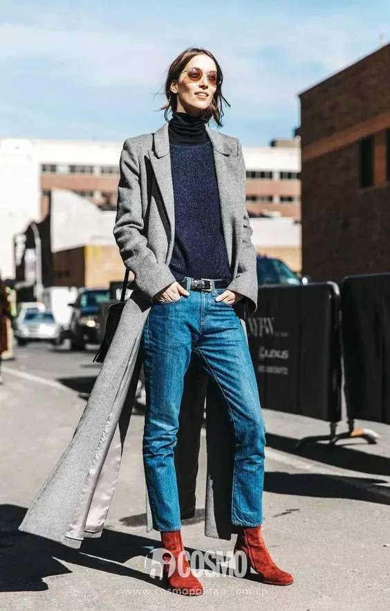 紧身牛仔裤都过时了你还穿