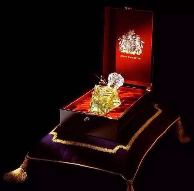 这些“毫无人性”的化妆品，足以证明你是个节约持家的好女孩