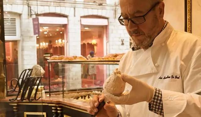 閲屽皵鍐ぉ,閲屽皵宸撮粠鍦ｆ棩鑰虫浖