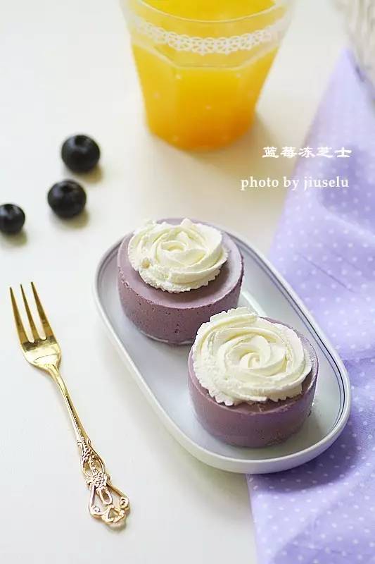 不加奶油的冻芝士蛋糕,有蛋糕坯有冻芝士的蛋糕怎么做