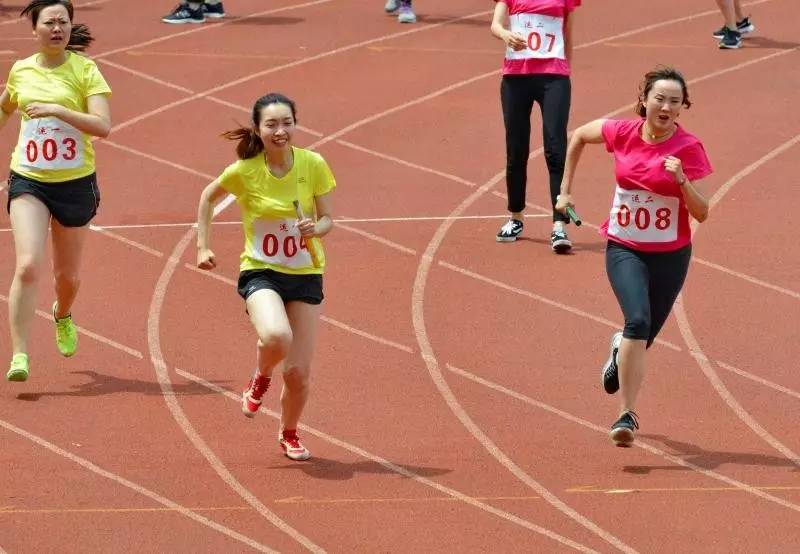 追求卓越勇争第一,追求卓越勇创先锋