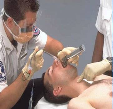 创伤病人的急诊抢救护理查房,接诊途中大出血怎么应对