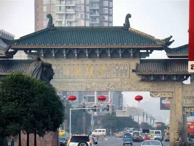 玩转大重庆超强攻略 (重庆各区最全玩耍攻略)