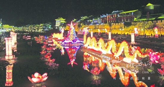 天开图画即江山,天开图画完整版