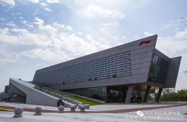 涓俊寤烘姇鏀跨瓥鍒╁ソ浣庣┖浜т笟钀藉湴,涓俊浣撹偛杩愬姩涓績椤圭洰