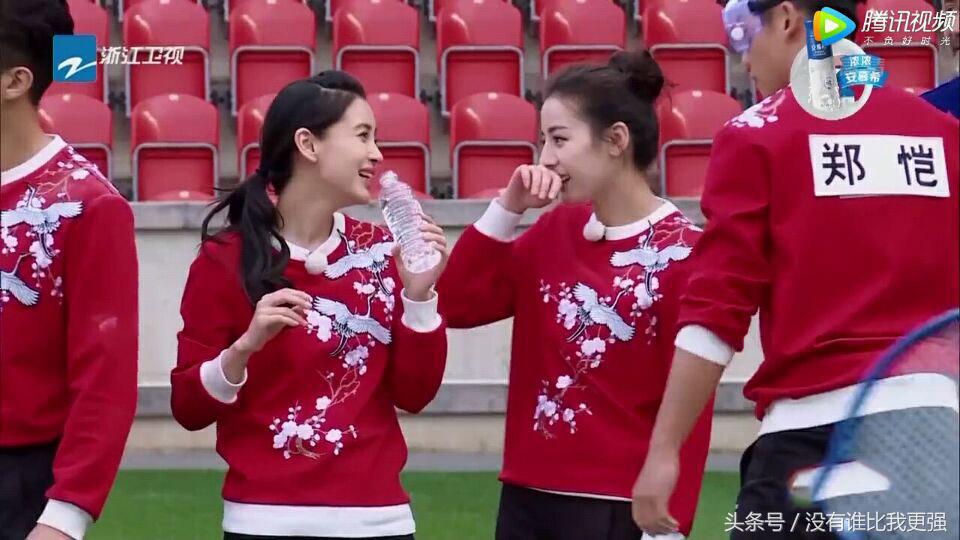 跑男和捷克1对1撕名牌,跑男和捷克运动员撕名牌