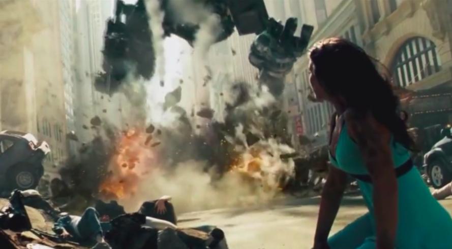 《变形金刚》导演多能炸？火花百米高，一部电影炸掉1000多亿！