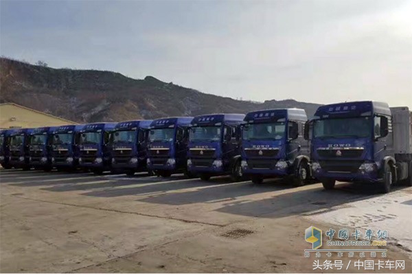 他选豪沃T5G原因简单明了：裸车自重比其他车轻1吨