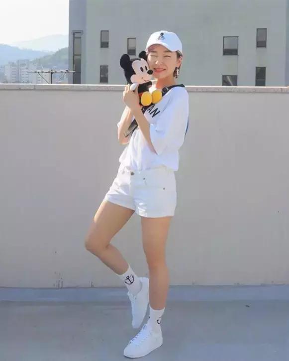 夏天脚宽脚丑穿什么鞋子好看,脚宽脚胖女生鞋子推荐