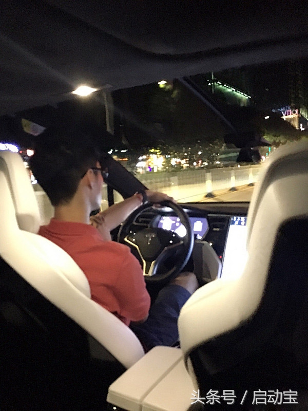 特斯拉modelyperformance试驾,特斯拉modelx2021款plaid版