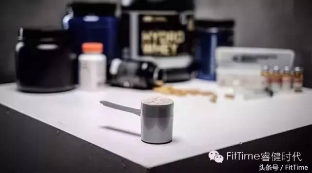 运动蛋白粉适合少年服用吗 (运动恢复类的蛋白粉适合平常吃吗)