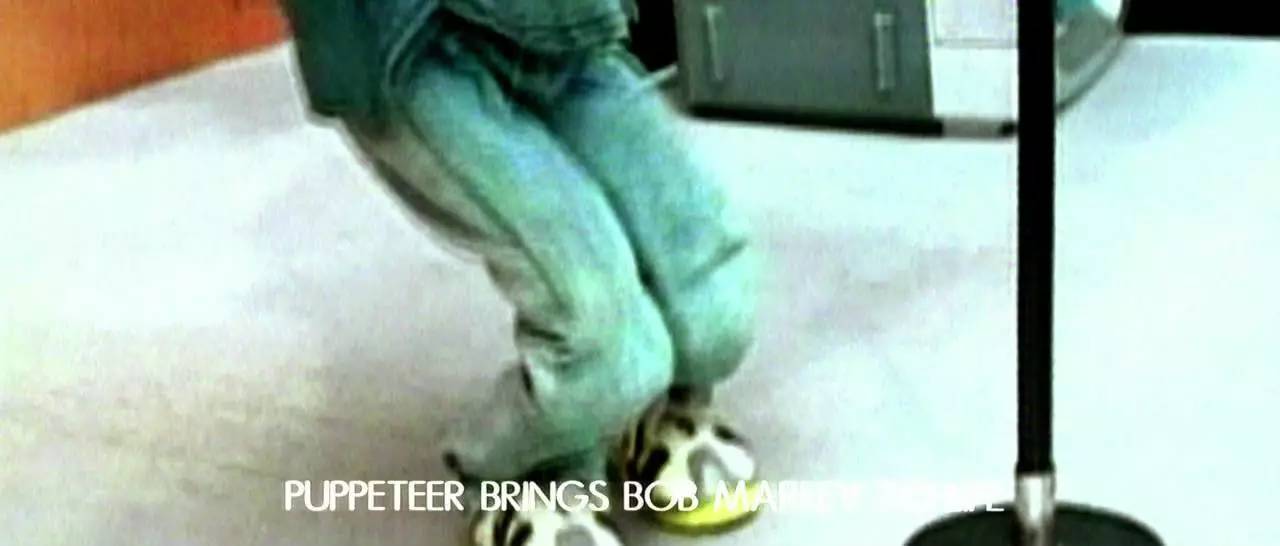 只有这部被中国人打一星的奇葩纪录片，才配得上他五星的球王生涯