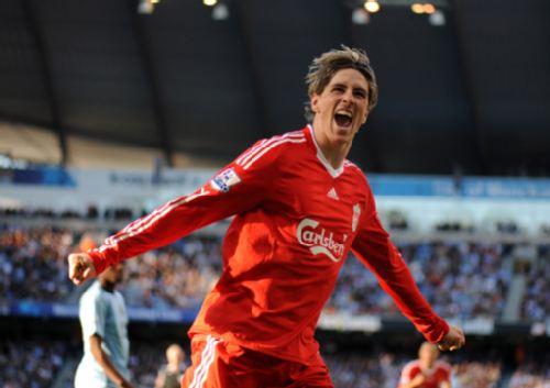 巅峰时期c罗跟梅西谁强,足坛纪录c罗和梅西各占一半