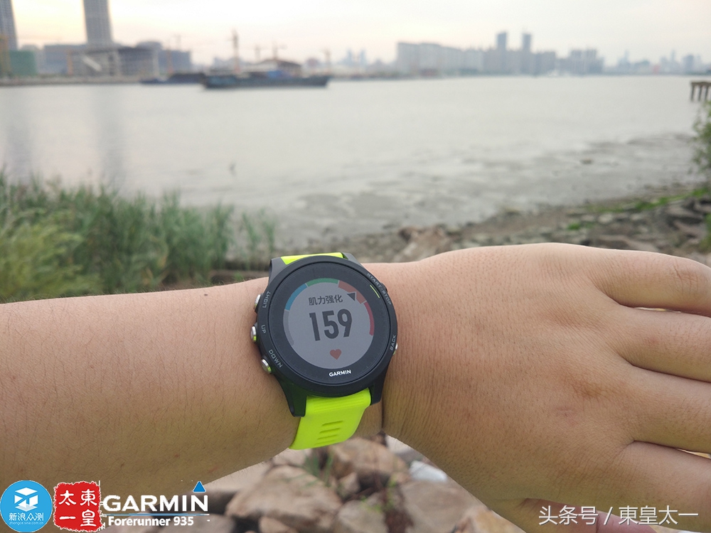 佳明935续航时间,续航30天的智能手表