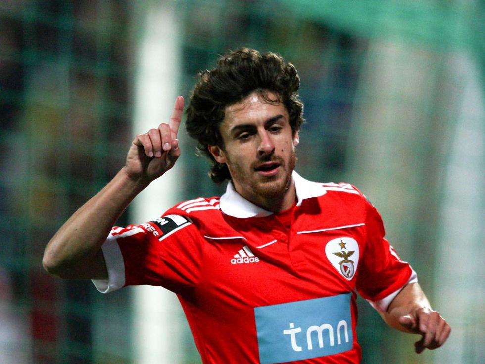 世界足坛顶级中场球员名单,世界足坛十大中场球星