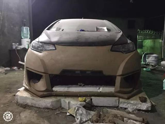 70万的进口思域太遥远，杭州车友将飞度GK5打造成Type-R外观