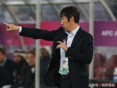 北控用大胜告别蒂奥特，高洪波狂拿四连胜，为何他如此神奇？