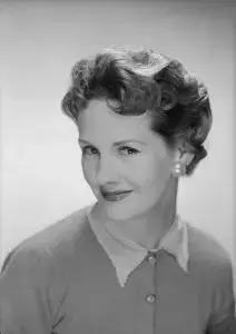 孕期可以烫发吗,孕期可以烫发染发么