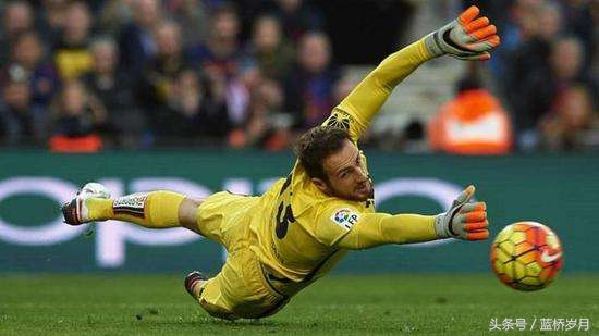 足坛门神布冯完整视频,布冯选心目中当世前五门将