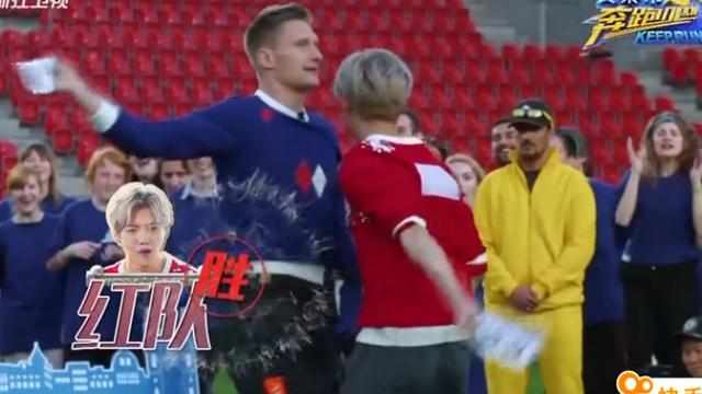 奔跑吧热巴和杨颖鹿晗,奔跑吧热巴未播花絮郑恺劈叉