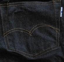 牛仔裤袋子什么牌子好,牛仔裤带花辨认