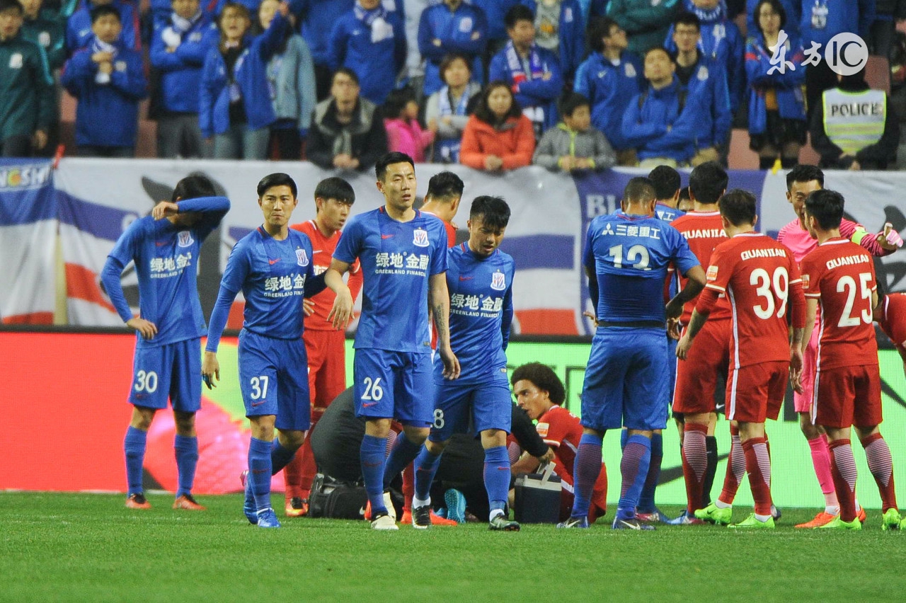 足协怎么就管不了？一言不合就闹事！中超球员为何如此暴躁？