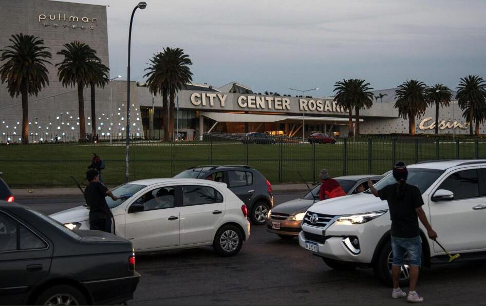 梅西出席宴会,梅西婚宴用酒